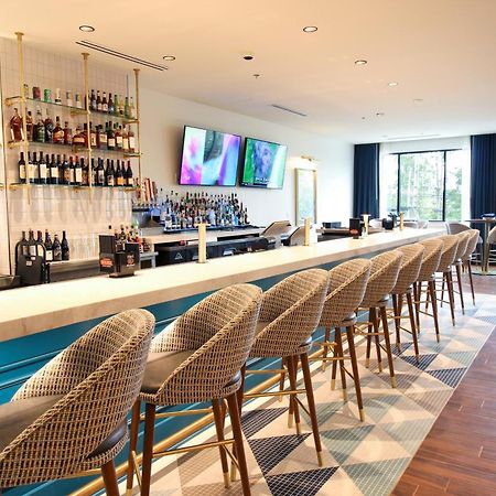 Doubletree By Hilton Clarksville Riverview Екстериор снимка